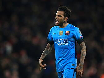Barcelona confirm Dani Alves w...